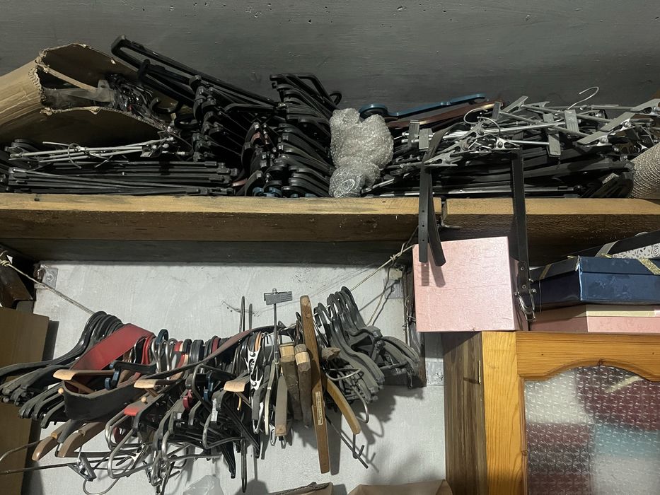 Продам плечики вешалки
