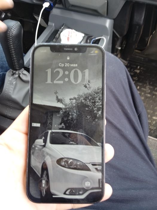 iPhone.  12  pro