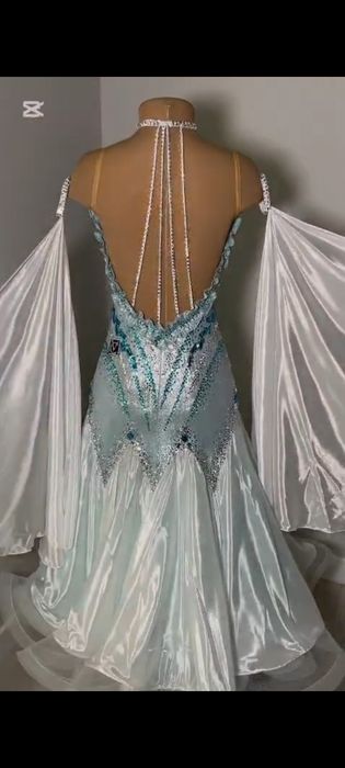 Платье Бальное Новое , размер S