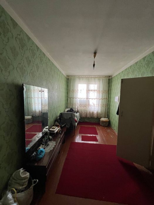 3 xonalik kvartera sotiladi