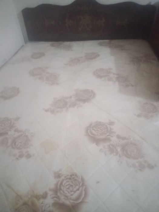 Spalniy matrasi bilan holati yengde matras