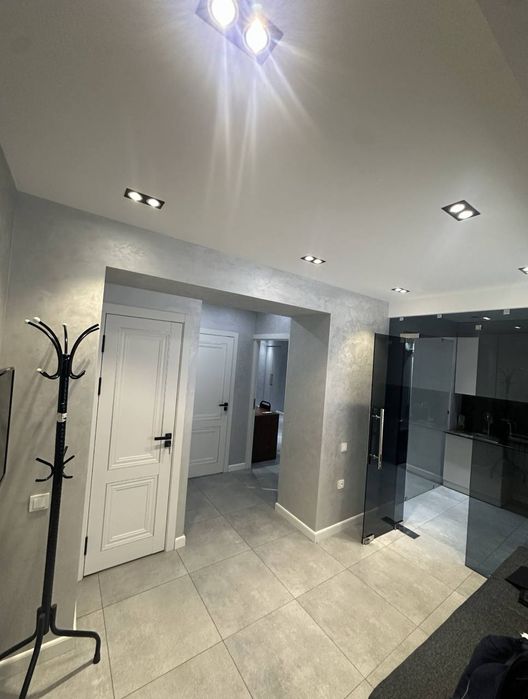 Офис в центре Ц1 Недолеко от Экопарка