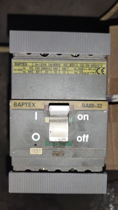 Продам автомат 3-х фазный