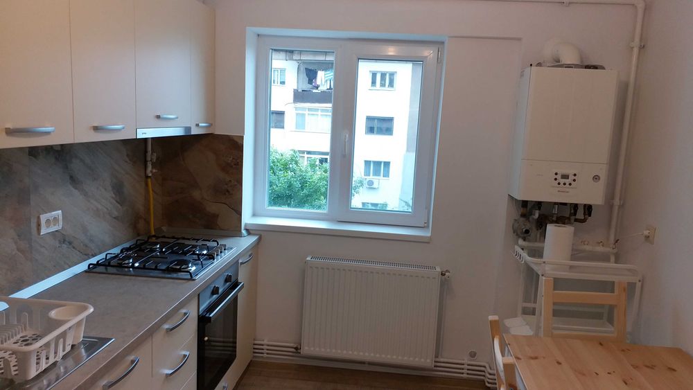 Apartament cochet vis a vis Piata 1 Mai