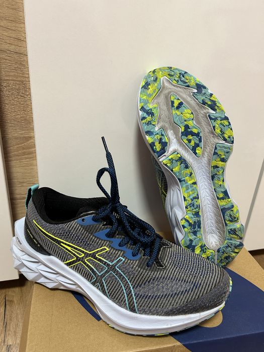 Дамски маратонки Asics