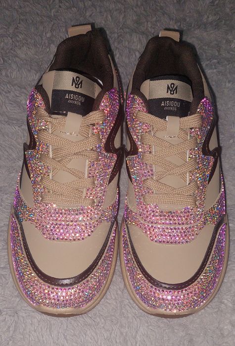 Продам кросовки..