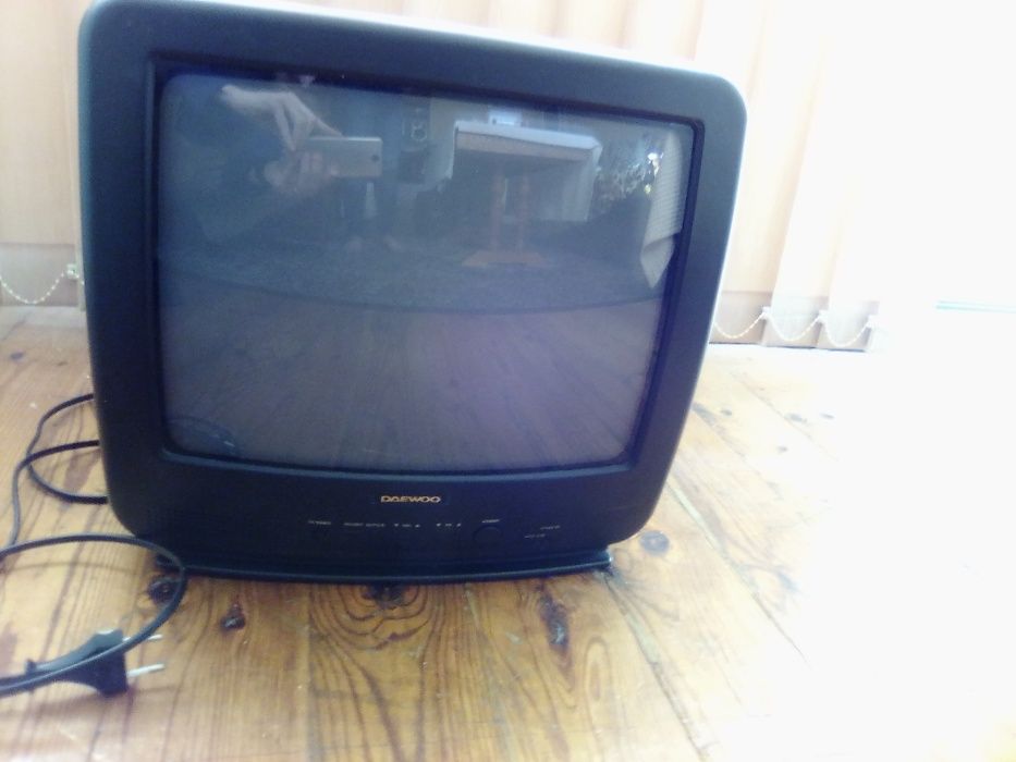 Ретро телевизор Daewoo model DMO-1418