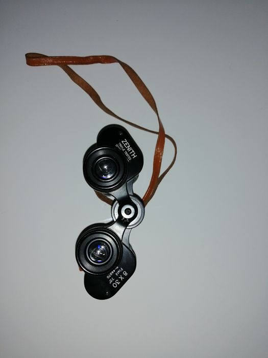 Binoclu Zenith 8x30 triple coated