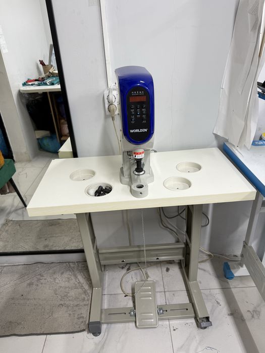 Пресс для кнопки срочна продам новый