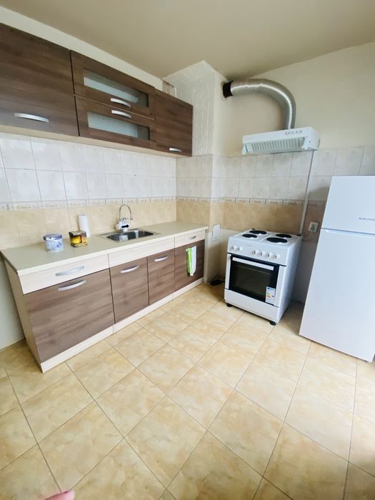 Продава се Тристаен апартамент в Нова Загора - 87 кв.м за 967 €/кв.м - Снимка #4
