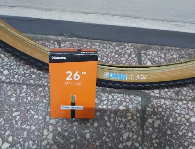 Anvelopa bicicleta Super Moto 26" balon 2.20 + o camera cadou