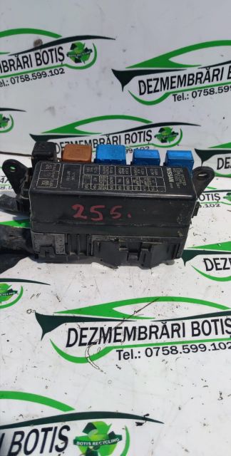 Panou sigurante si relee Nissan Terrano R20