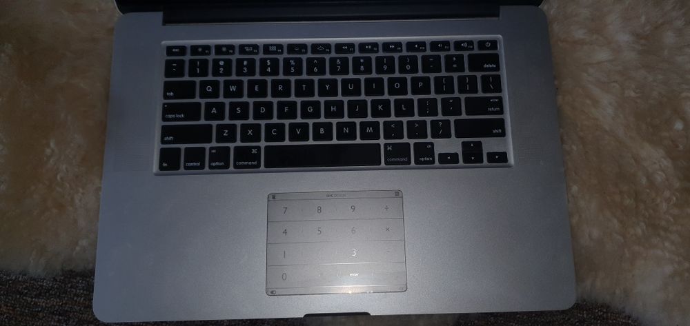 Apple MacBook pro  Retina 15