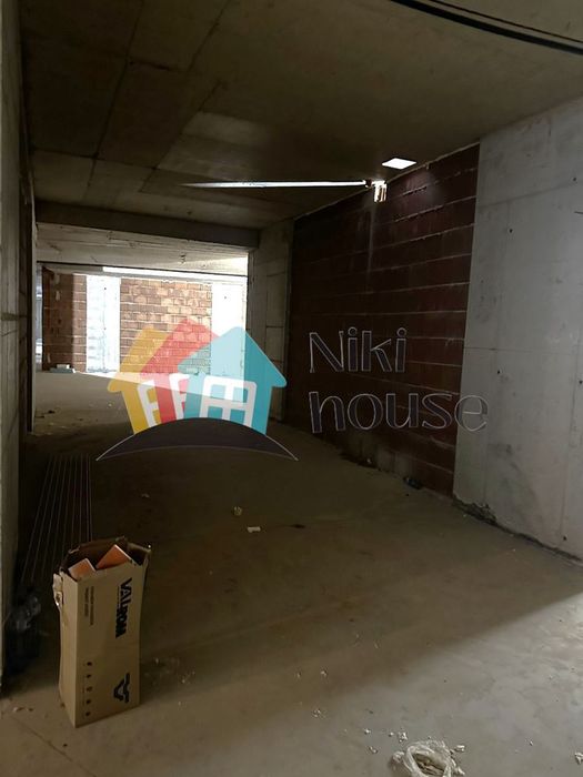 Продава се Тристаен апартамент в Варна, Възраждане 4 - 123 кв.м за 2000 €/кв.м - Снимка #10