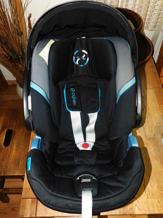 Scoica Cybex Aton 4 + bază Isofix