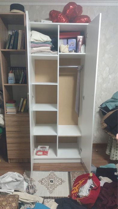 Шкаф и Книжный шкаф