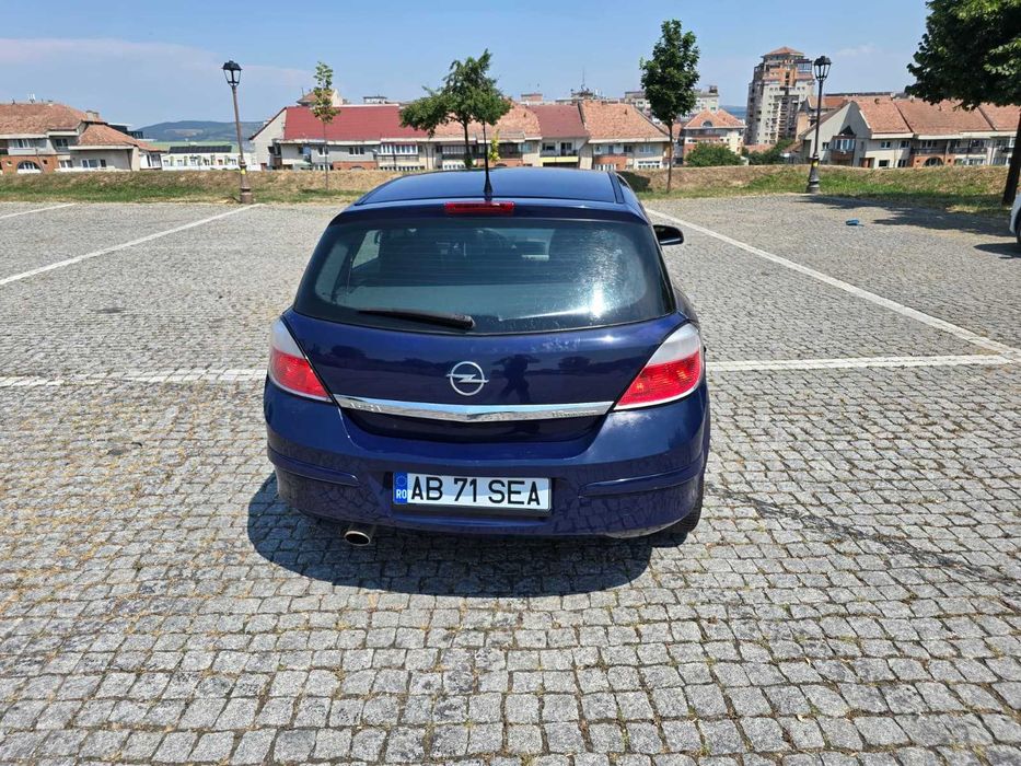 OPEL ASTRA 1.6i - Pret Negociabil