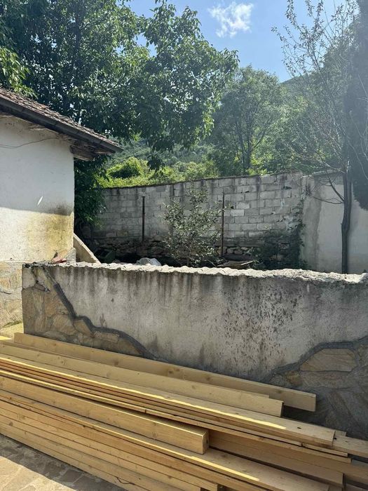 Продава се Къща в Асеновград - 70 кв.м за 474 €/кв.м - Снимка #2