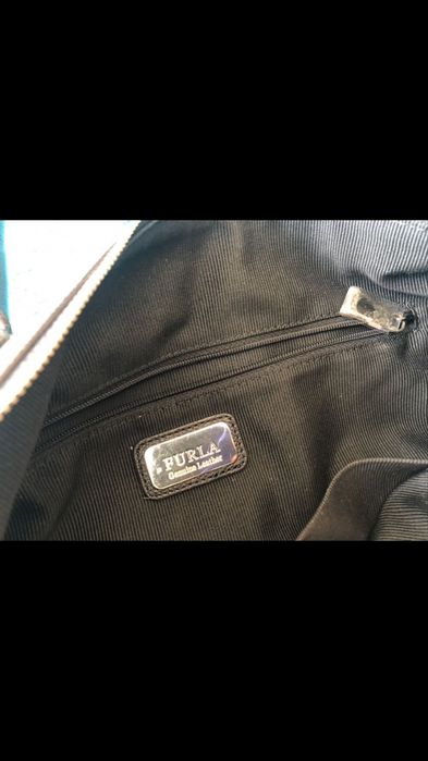 Дамска чанта естествена кожа Furla