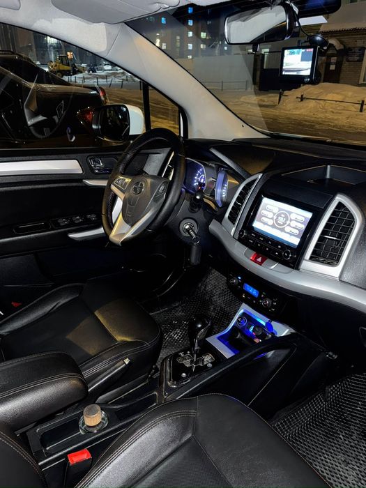 Продам JAC S3 2015 года