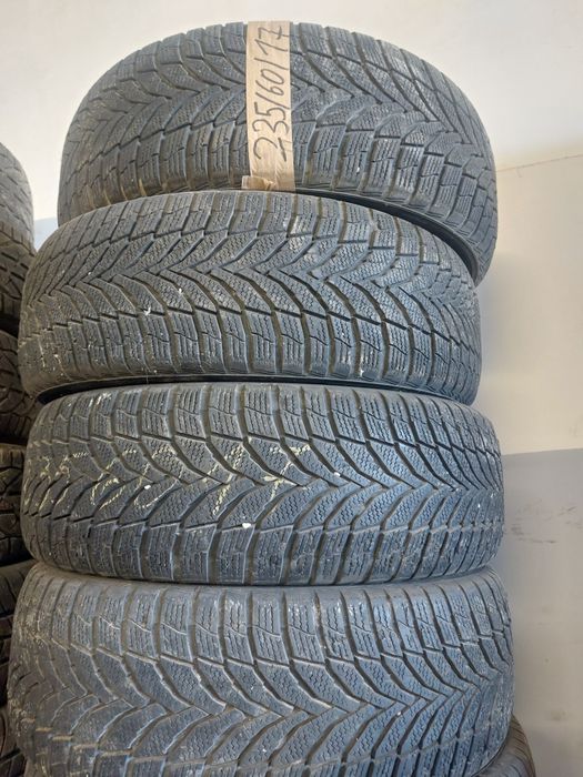 235/60/17 зимни 4 бр