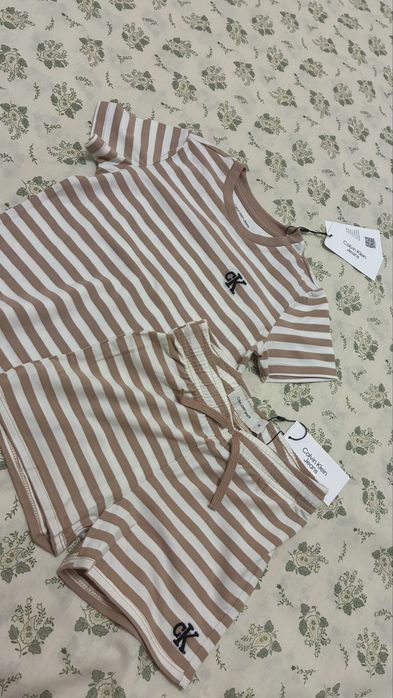 Calvin Klein детски екип