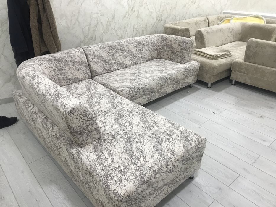 Перетяжка мебели