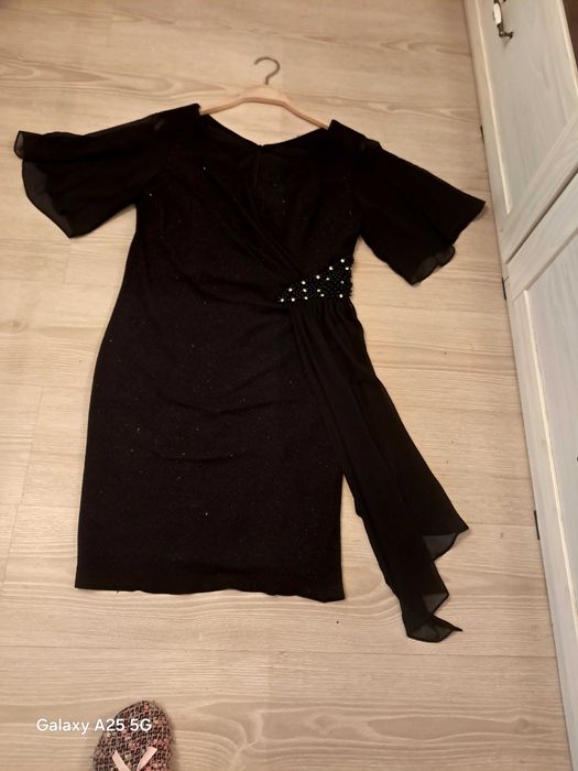 Rochie neagra marimea 46