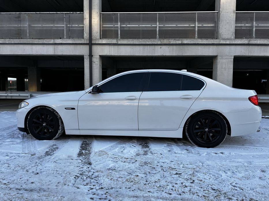 Vand/Schimb Bmw Seria 5 F10  //520D\\ Bi-Xenon~Navi~Senzori