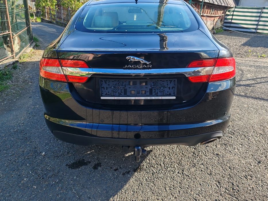 Jaguar XF Luxury 2015 2.2 200cp