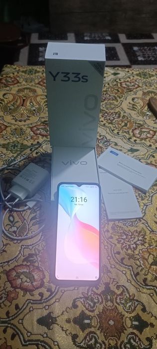 Продаётся телефон vivo Y33s