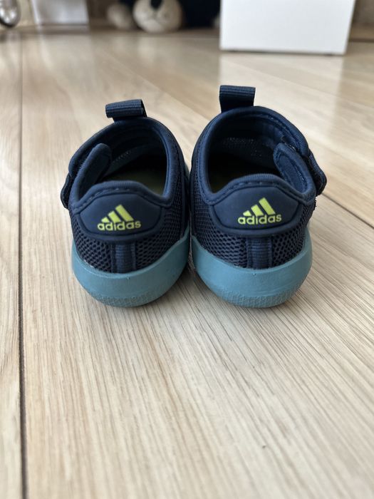 Детски сандали Adidas за момченце