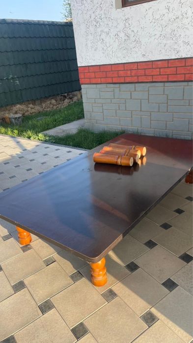 Продам стол