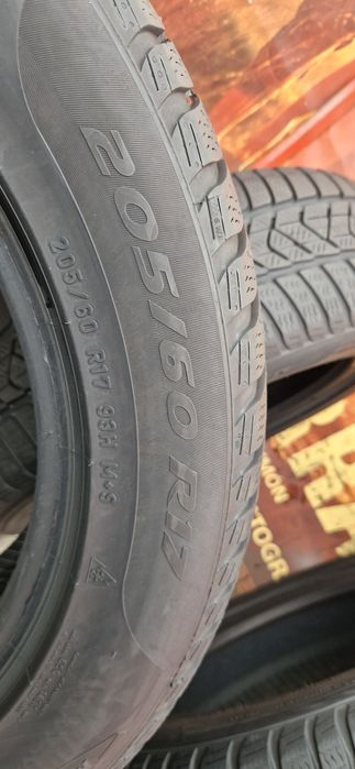 2 Anvelope Pirelli 205 60 R17 M+S . Dot 2018