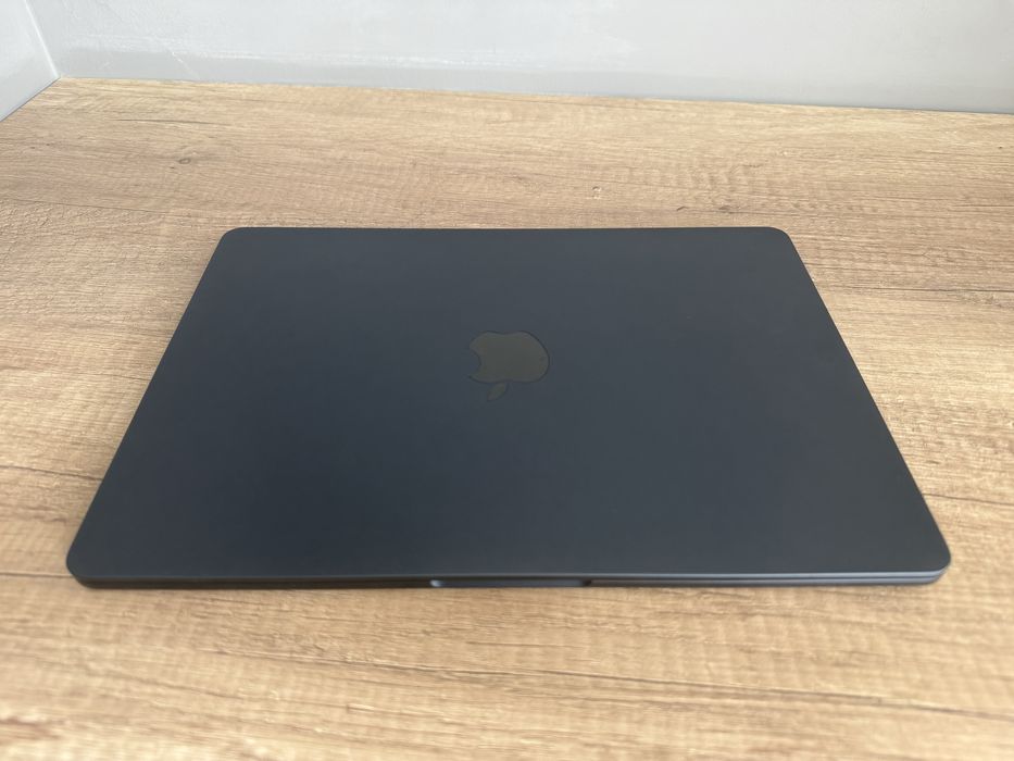 Macbook air m2, 8/256