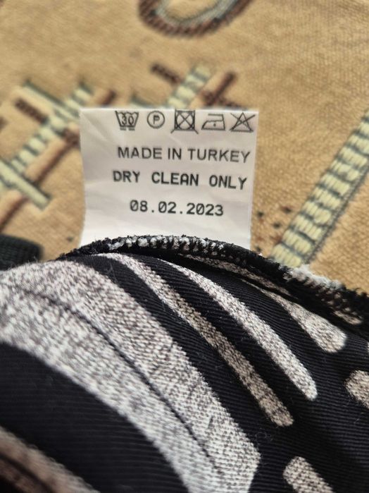 Продам женскую кофточку