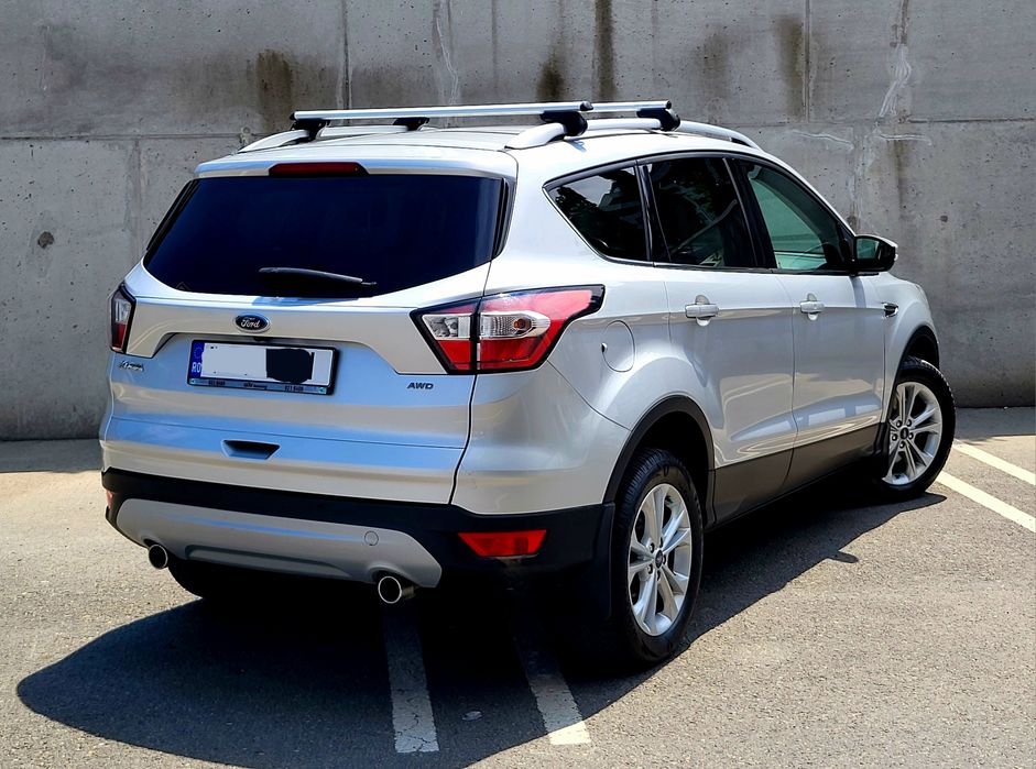 FORD Kuga 2020 — imagine 4