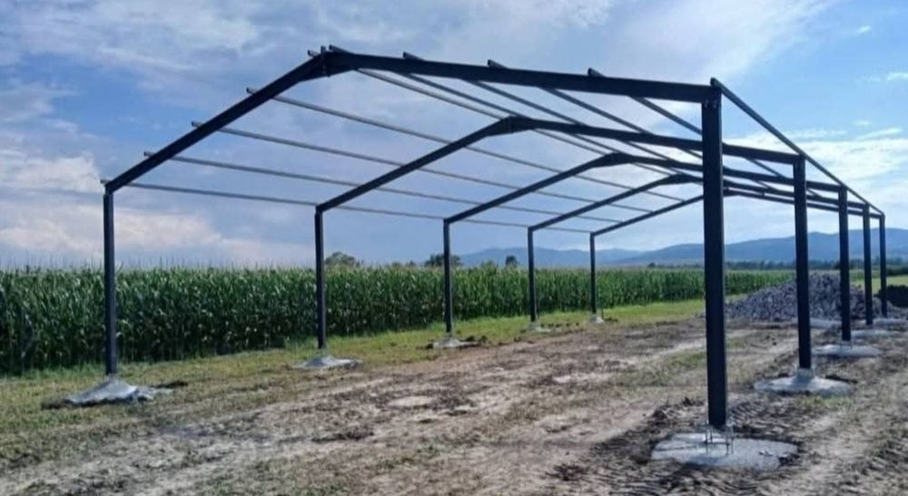 vând structuri metalice de exemplu am 10 cu 20 10 cu 15 10 cu 25 avem și alte dimensiuni facem și pe comandă facem și cu montaj și fără montaj