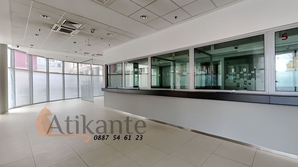 Дава се под наем Офис в София, Център - 325 кв.м за 5510.55 € - Снимка #1