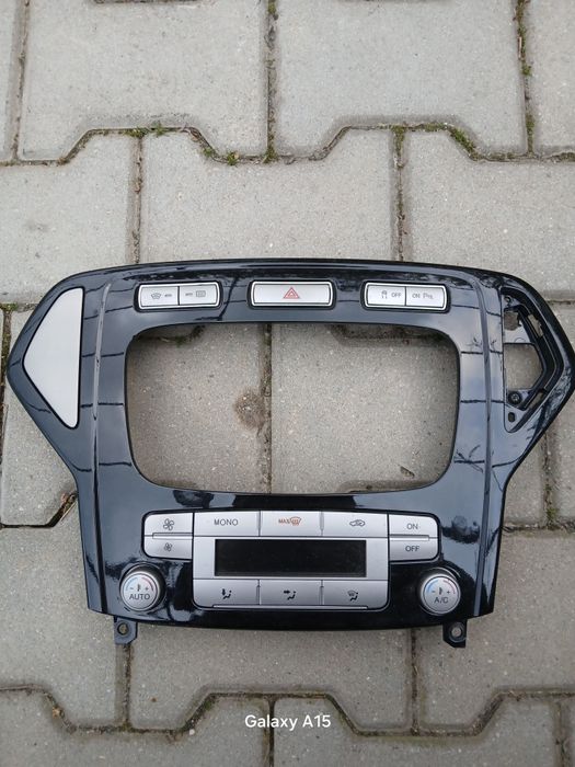 Panou clima dublu climatronic fata ford mondeo mk4 2.0 tdci 140cp