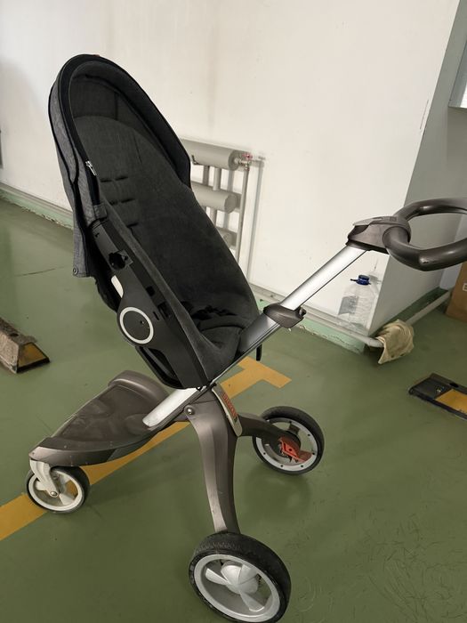 Коляска б/у stokke xplory + люлька