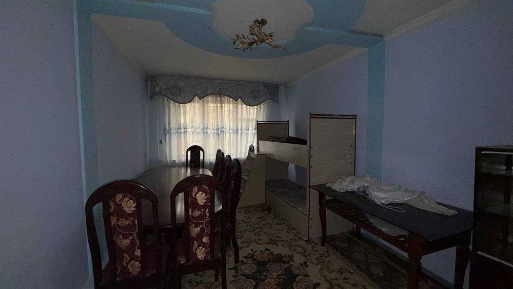 Фрунзиский Саёхат магазини 3 хонали квартира ижарага берилади.ID: 1611