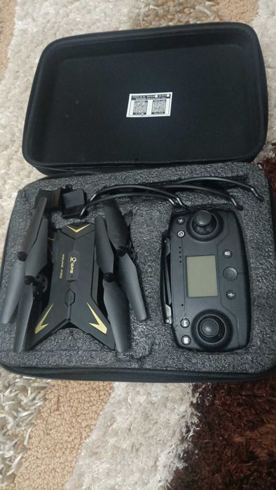 Drona                       .