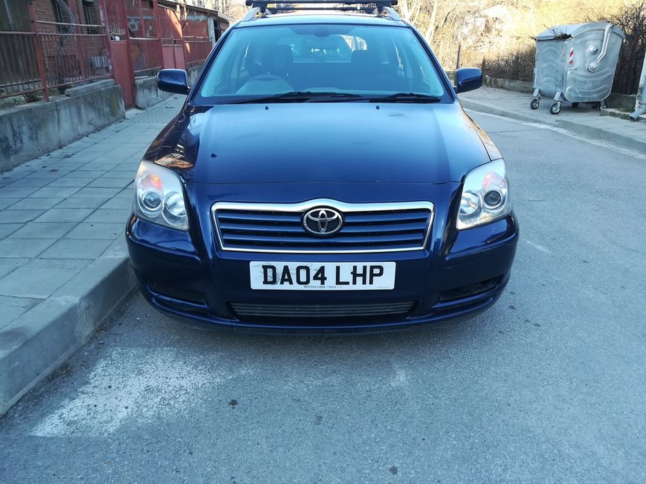 Тойота Авенсис Решетка , Решетки