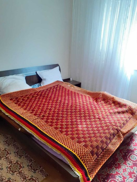 Cuverturi traditionale lucrate manual