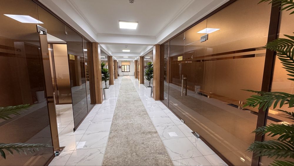 Офис биноси сотилади