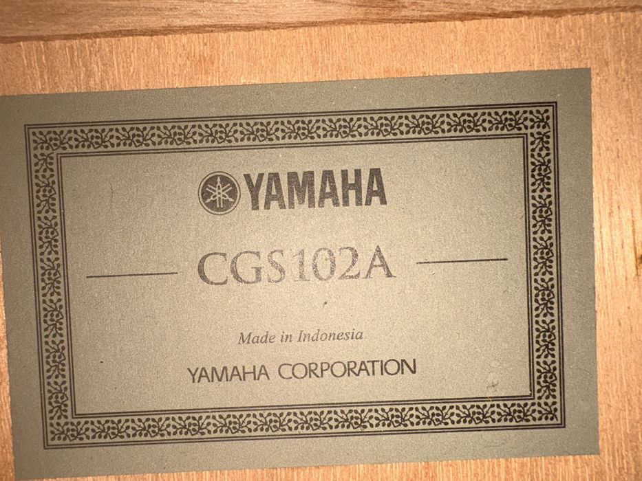 Гитара Yamaha CGS102A