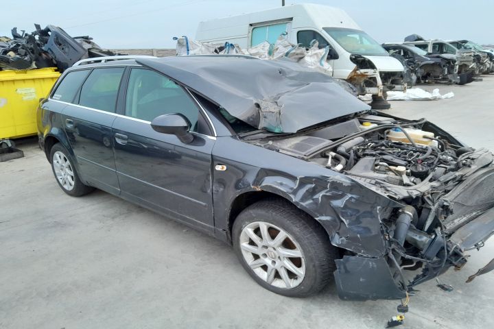 Dezmembrez Seat Exeo 1