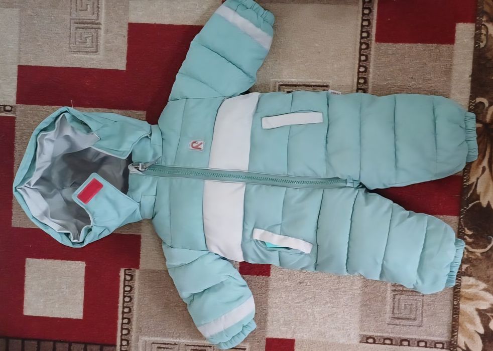 Десткий зимний камбинезон