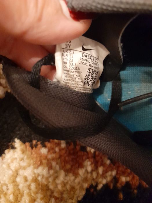 Vând adidași fotbal, nike JR. TIEMPO LEGEND 9 Club, mărimea 35 (22 cm)